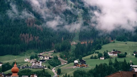 Alpe di Siusi — DSCF0608 Troi Paian, Urtijëi - St. Ulrich in Gröden - Ortisei, South Tyrol | XF16-55mm f3.4 1/1100s ISO320