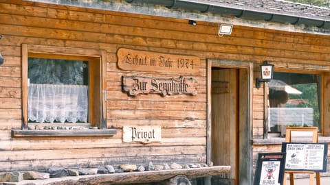 Kandersteg — DSCF8630 Fründenschnur, Switzerland | XF16-55mm f8.9 1/31s ISO800