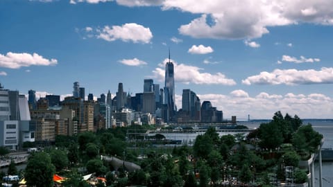 New York — DSCF7670 Pier 57, Meatpacking District, New York | XF16-55mm f8.9 1/100s ISO320