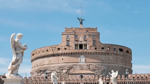 Castel Sant'Angelo — DSCF2105 Castle of the Holy Angel, Lungotevere Vaticano, Rome | XF16-55mm f7.4 1/190s ISO320