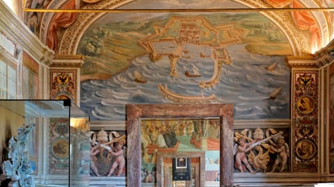 Vatican Museum Vol. I — DSCF1486 Vatican Museums, Leo XIII Avenue, Vatican City | XF16-55mm f6.9 0.2s ISO800